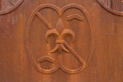 Biscottini Piastra da camino in fusione di ghisa ruggine al naturale realizzata decorata