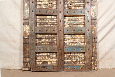 Biscottini Porta portone in legno massello e ferro da interno o da esterno vecchia e antica medievale scorrevole