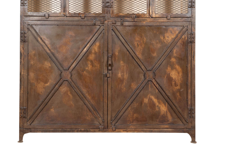 Biscottini Armadio in ferro finitura anticata Molto solido robusto Offerta Speciale