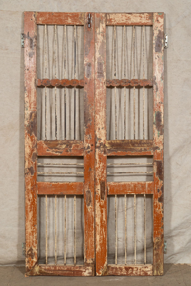 Biscottini Porta portone in legno massello e ferro da interno o da esterno vecchia e antica medievale scorrevole