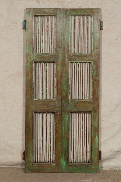 Biscottini Porta portone in legno massello e ferro da interno o da esterno vecchia e antica medievale scorrevole