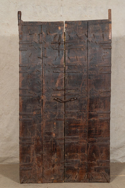 Biscottini Porta portone in legno massello e ferro da interno o da esterno vecchia e antica medievale scorrevole