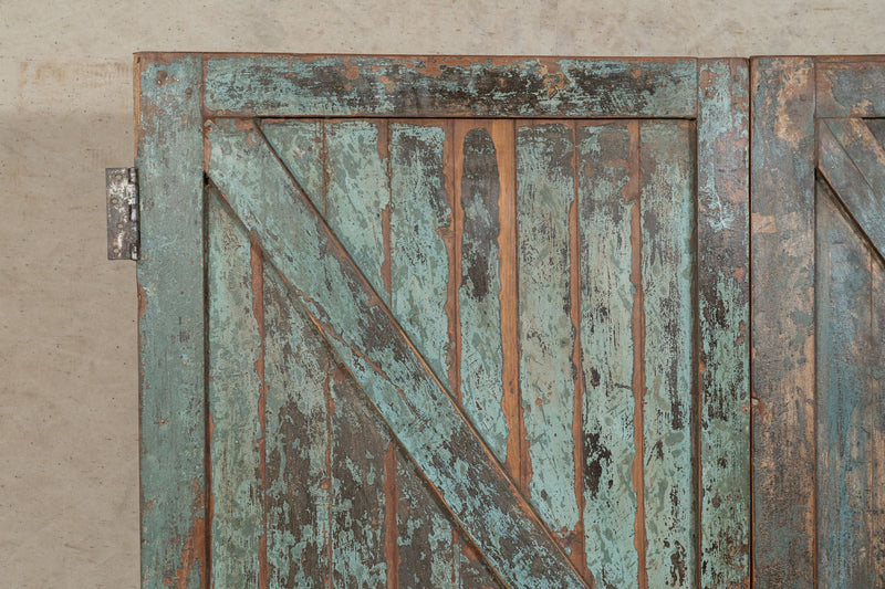 Biscottini Porta portone in legno massello e ferro da interno o da esterno vecchia e antica medievale scorrevole