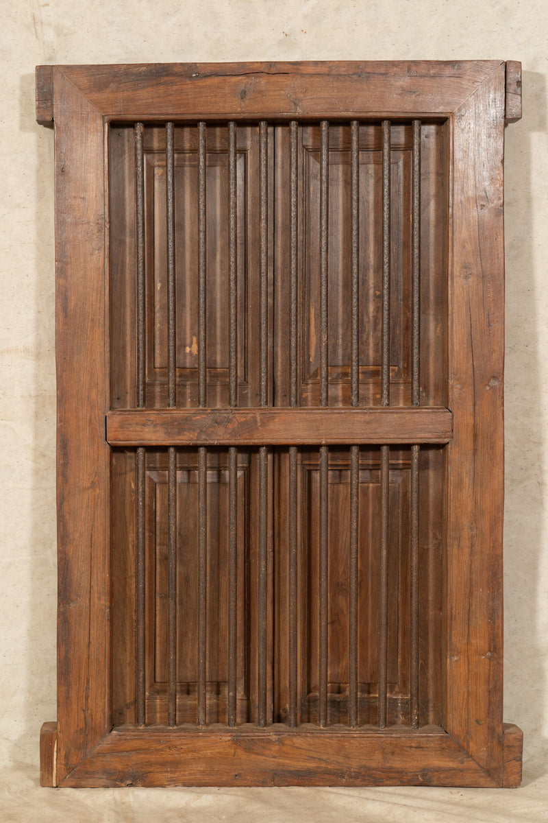 Biscottini Finestra finestrina grata porta in legno massello e in ferro antica e vecchia con telaio da interno o da esterno