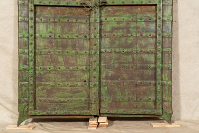 Biscottini Porta portone in legno massello e ferro da interno o da esterno vecchia e antica medievale scorrevole