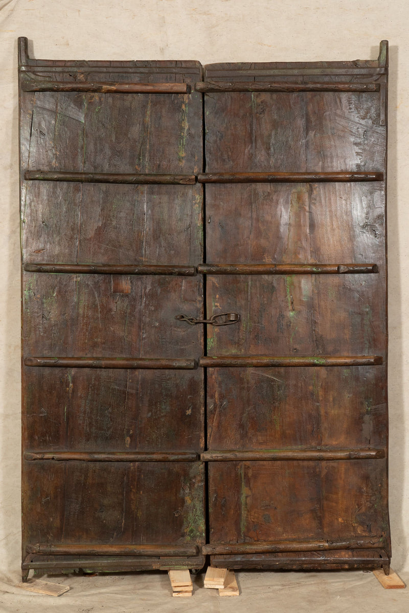 Biscottini Porta portone in legno massello e ferro da interno o da esterno vecchia e antica medievale scorrevole