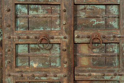 Biscottini Porta portone in legno massello e ferro da interno o da esterno vecchia e antica medievale scorrevole