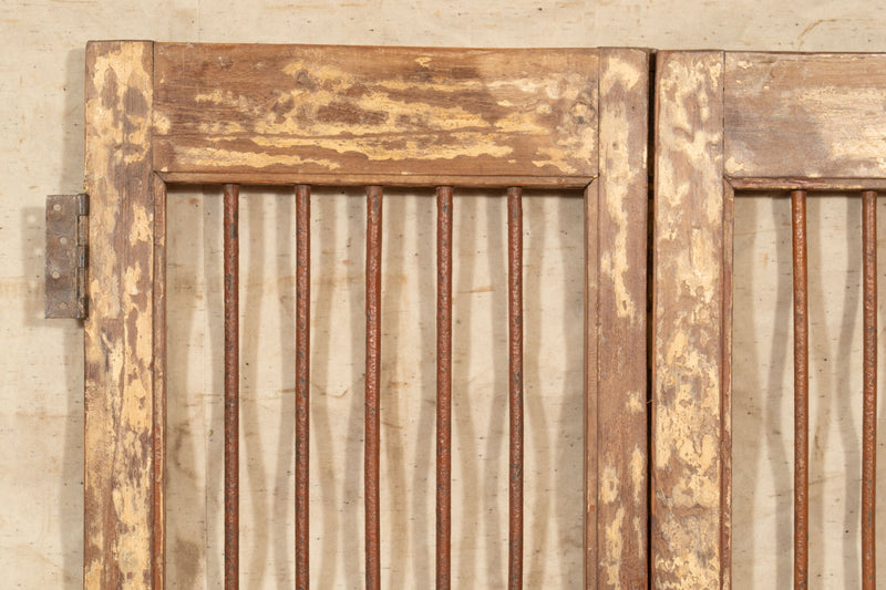 Biscottini Porta portone in legno massello e ferro da interno o da esterno vecchia e antica medievale scorrevole