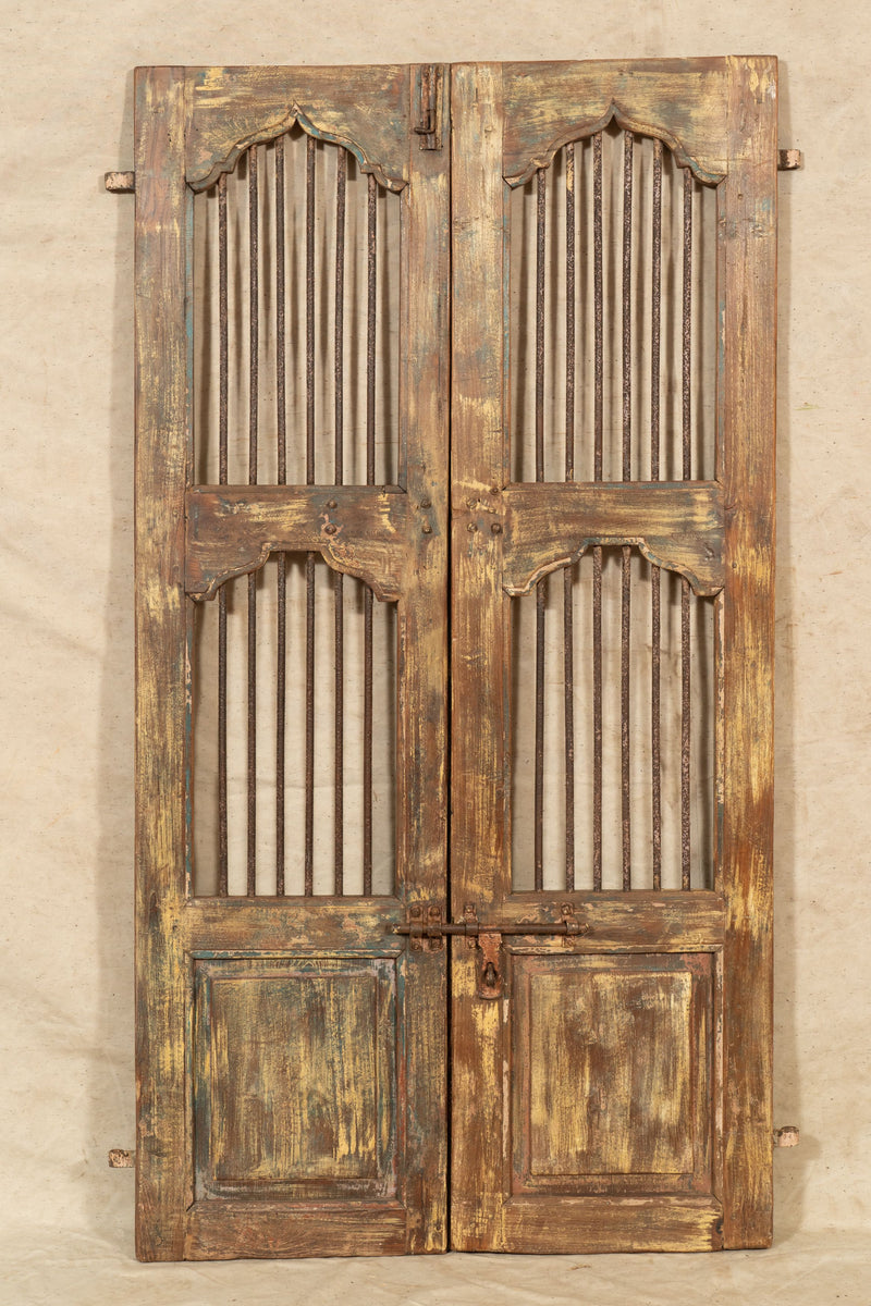 Biscottini Porta portone in legno massello e ferro da interno o da esterno vecchia e antica medievale scorrevole