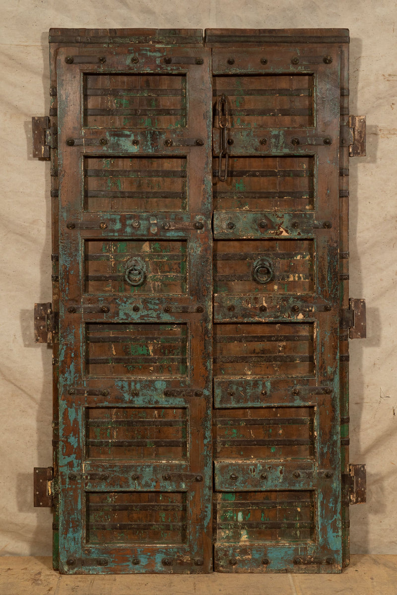 Biscottini Porta portone in legno massello e ferro da interno o da esterno vecchia e antica medievale scorrevole