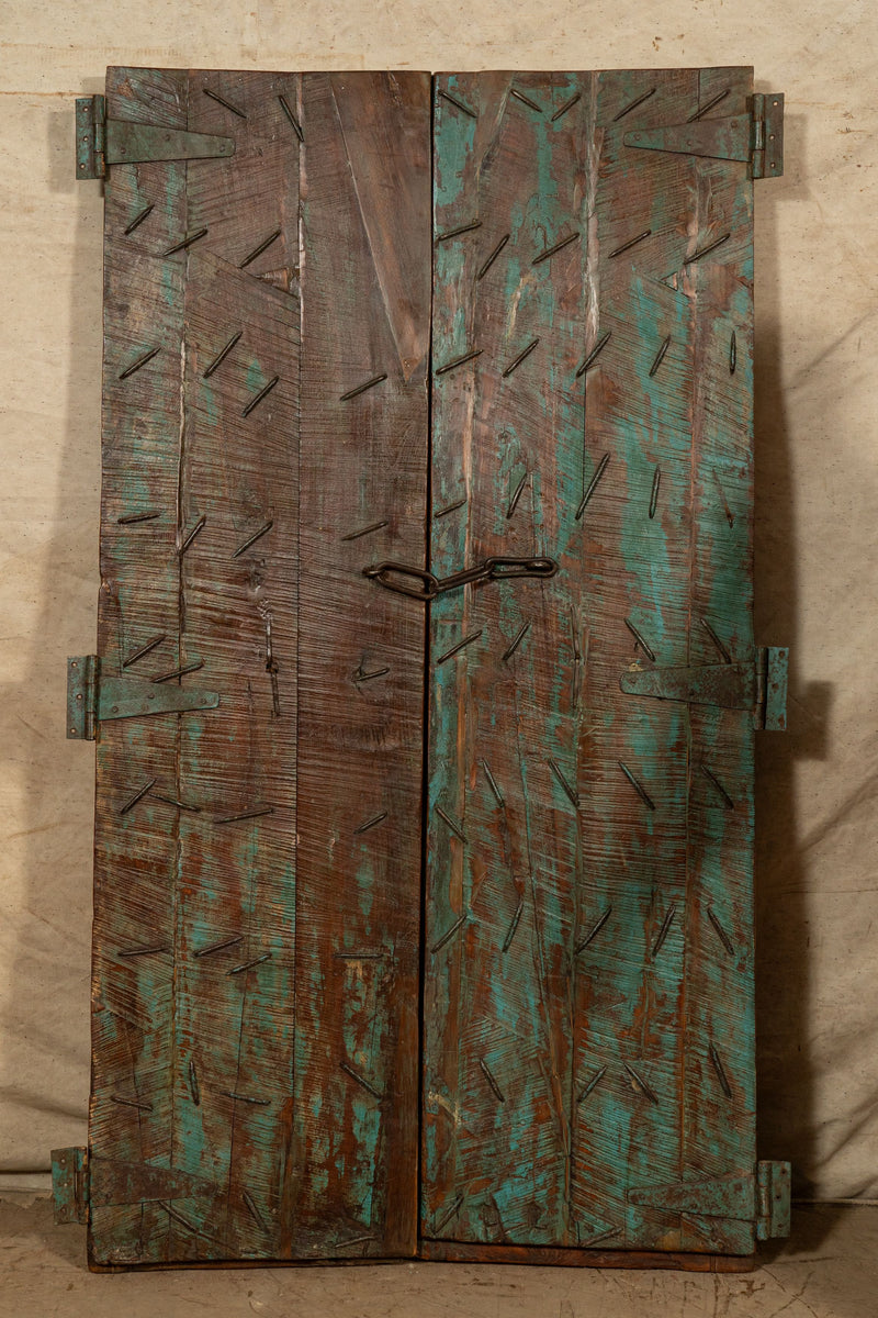 Biscottini Porta portone in legno massello e ferro da interno o da esterno vecchia e antica medievale scorrevole