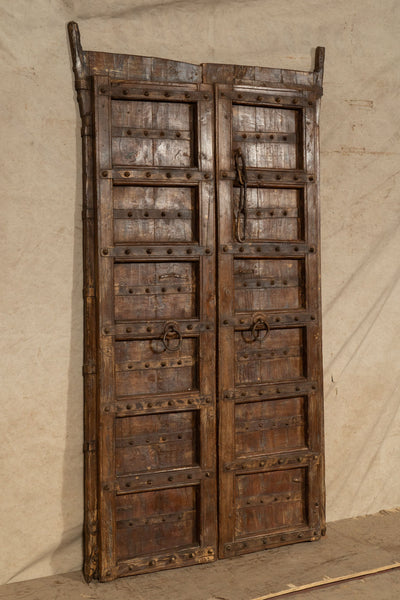 Biscottini Porta portone in legno massello e ferro da interno o da esterno vecchia e antica medievale scorrevole