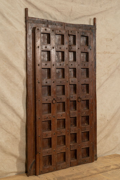 Biscottini Porta portone in legno massello e ferro da interno o da esterno vecchia e antica medievale scorrevole