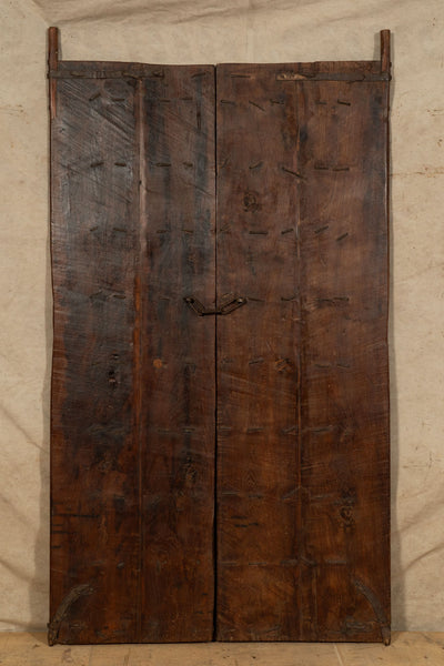 Biscottini Porta portone in legno massello e ferro da interno o da esterno vecchia e antica medievale scorrevole