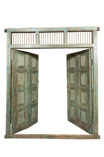 Biscottini Porta portone in legno massello e ferro da interno o da esterno vecchia e antica medievale scorrevole con telaio