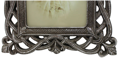 Biscottini Portafoto da appoggio verticale/orizzontale in resina finitura argento anticata L18,5xPR2xH24 cm