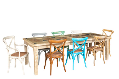 Biscottini Sedia con braccioli Thonet in massello di frassino finitura bianca e seduta in rattan L45xPR42xH77 cm.