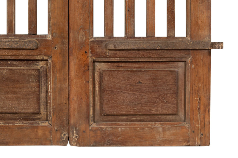 Biscottini Porta portone in legno massello e ferro da interno o da esterno vecchia e antica medievale scorrevole