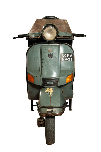 Biscottini Consolle in Ferro e Legno, Vespa Ristrutturata come Consolle per Arredo per la Casa