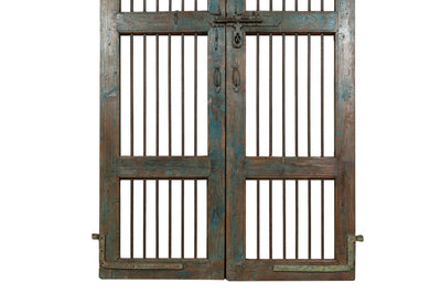 Biscottini Porta portone in legno massello e ferro da interno o da esterno vecchia e antica medievale scorrevole