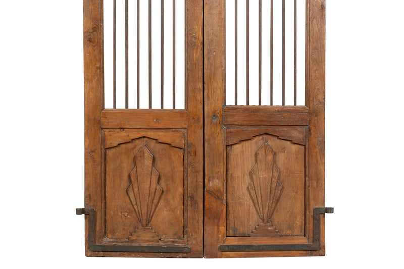 Biscottini Porta portone in legno massello e ferro da interno o da esterno vecchia e antica medievale scorrevole