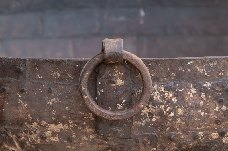 Biscottini VECCHIO CONTENITORE IN FERRO BATTUTO /crogiolo dimensioni diametro Offerta