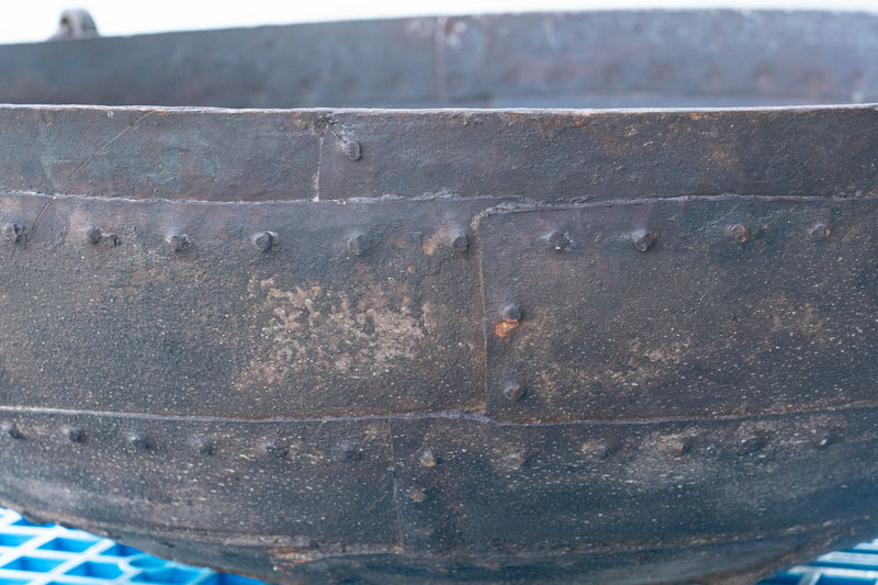 Biscottini VECCHIO CONTENITORE IN FERRO BATTUTO /crogiolo dimensioni diametro Offerta