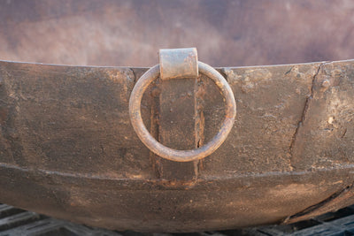 Biscottini VECCHIO CONTENITORE IN FERRO BATTUTO /crogiolo dimensioni diametro Offerta