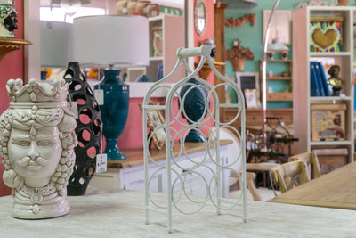 Biscottini Porta bottiglie in ferro battuto finitura bianca anticata Cantinetta Offerta