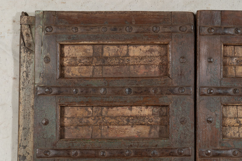 Biscottini Porta portone in legno massello e ferro da interno o da esterno vecchia e antica medievale scorrevole