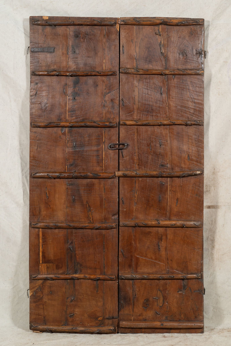 Biscottini Porta portone in legno massello e ferro da interno o da esterno vecchia e antica medievale scorrevole