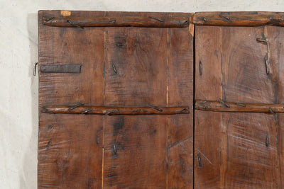 Biscottini Porta portone in legno massello e ferro da interno o da esterno vecchia e antica medievale scorrevole