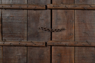 Biscottini Porta portone in legno massello e ferro da interno o da esterno vecchia e antica medievale scorrevole