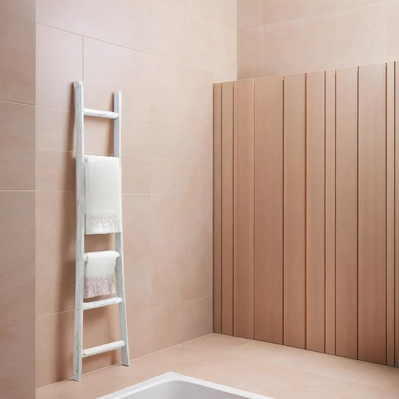 Biscottini Scala in legno finitura bianca anticata L44xPR8xH180 cm dimensioni Riproduce