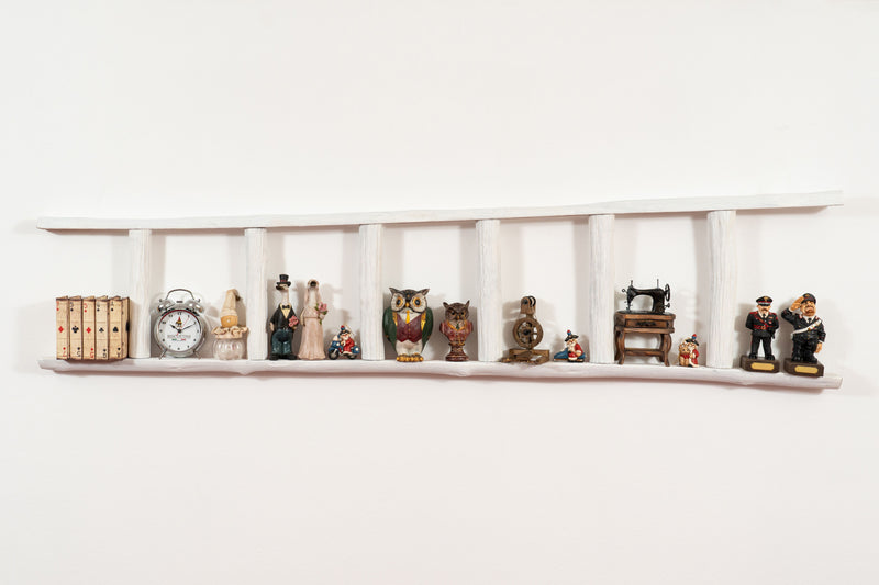 Biscottini Scala in legno finitura bianca anticata L44xPR8xH180 cm dimensioni Riproduce