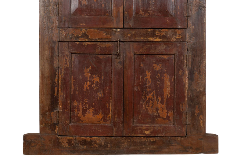 Biscottini Finestra finestrina grata in legno massello e in ferro antica e vecchia medievale con telaio da interno o da esterno