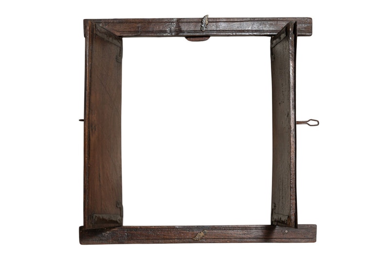 Biscottini Finestra finestrina grata in legno massello e in ferro antica e vecchia medievale con telaio da interno o da esterno