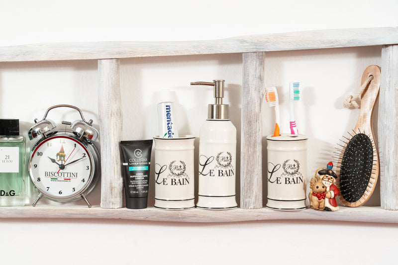 Biscottini Scala portasciugamani in legno finitura bianca anticata