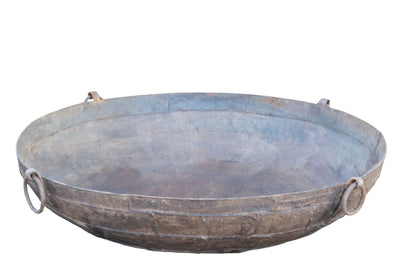 Biscottini VECCHIO CONTENITORE IN FERRO BATTUTO