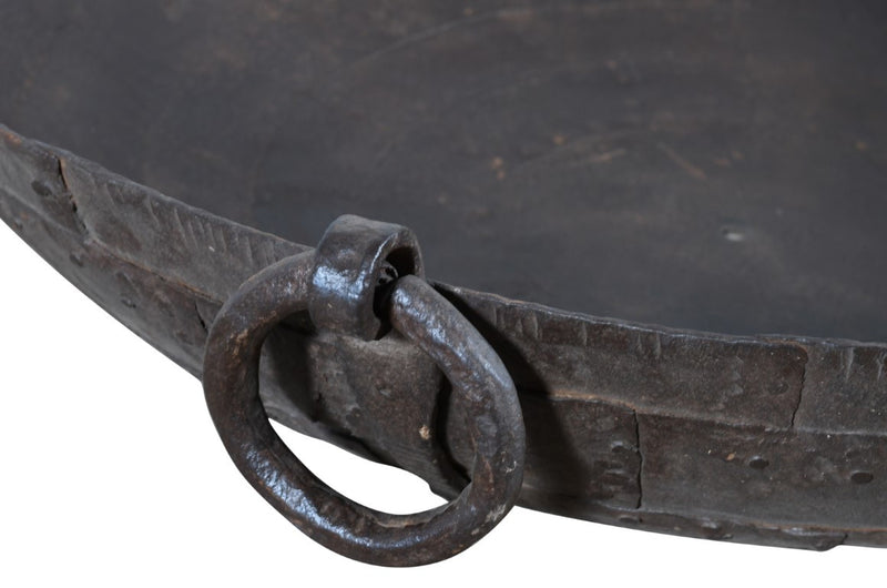 Biscottini VECCHIO CONTENITORE IN FERRO BATTUTO