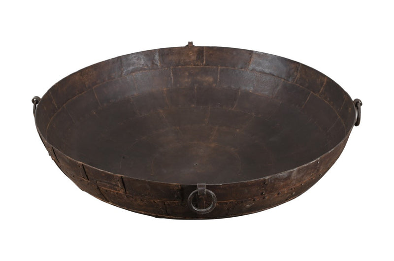 Biscottini VECCHIO CONTENITORE IN FERRO BATTUTO