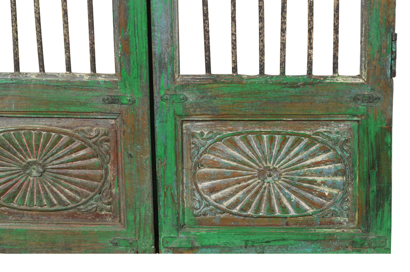 Biscottini Porta portone in legno massello e ferro da interno o da esterno vecchia e antica medievale