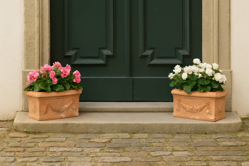 Biscottini Cassetta fioriera in Terracotta festonato 100% Made in Italy interamente Lavorata a Mano