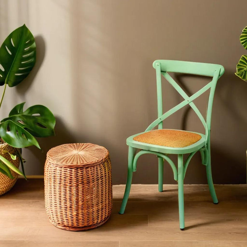 Biscottini Sedia Thonet Cross in massello e seduta in rattan finitura verde