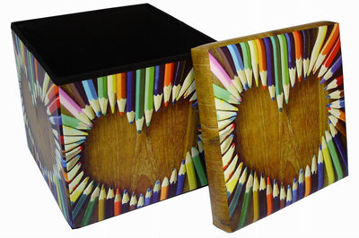 Biscottini Pouf contenitore richiudibile in ecopelle cuore Praticissimo 32x32x32