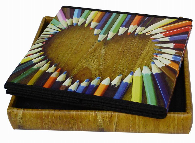 Biscottini Pouf contenitore richiudibile in ecopelle cuore Praticissimo 32x32x32