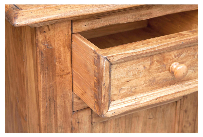 Biscottini Credenza Country in legno massello di tiglio finitura naturale L110xPR45xH103 cm. Made in Italy