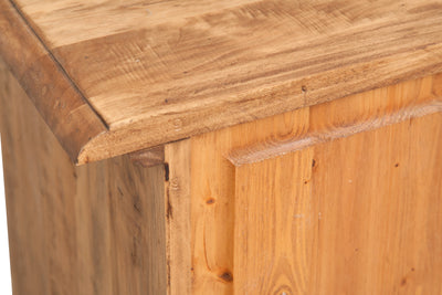 Biscottini Credenza Country in legno massello di tiglio finitura naturale L135xPR45xH92 cm. Made in Italy