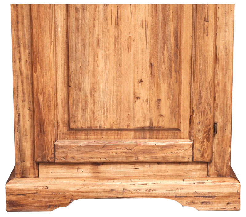 Biscottini Stipo Country in legno massello di tiglio finitura naturale L72xPR40xH173 cm. Made in Italy