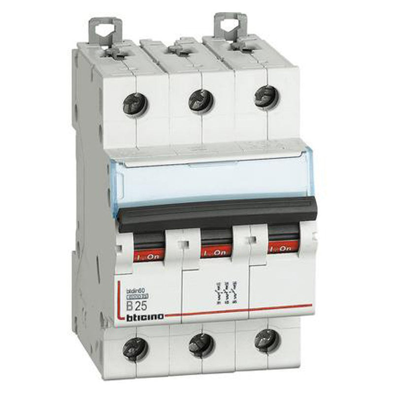 Interruttore magnetotermico 3 poli 3 moduli 25A curva B Bticino